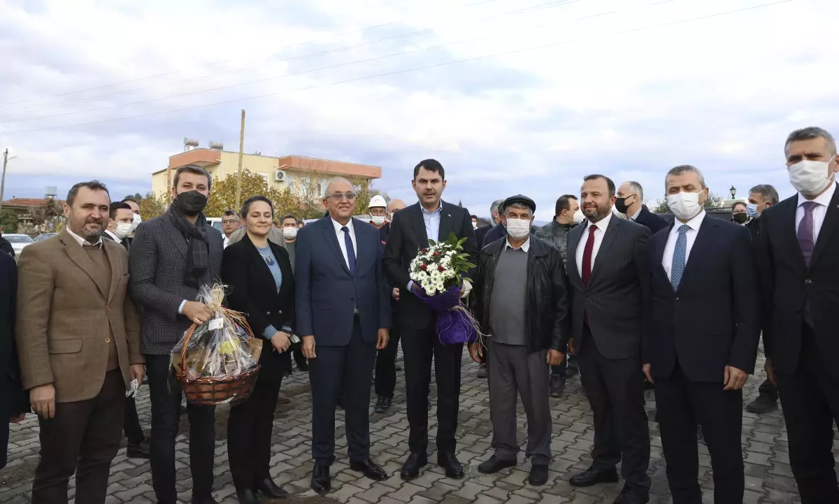 Son dakika haber | Bakan Kurum, Antalya\'da afetzedelerle buluştu Açıklaması