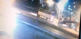 Eşinin kullandığı tırın altında kalmıştı, olay anı güvenlik kamerasında