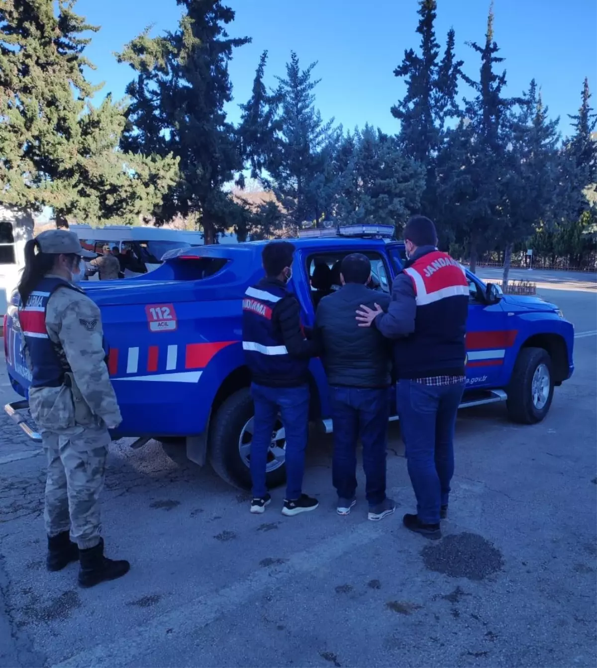 Gaziantep\'te terör operasyonunda yakalanan zanlı tutuklandı