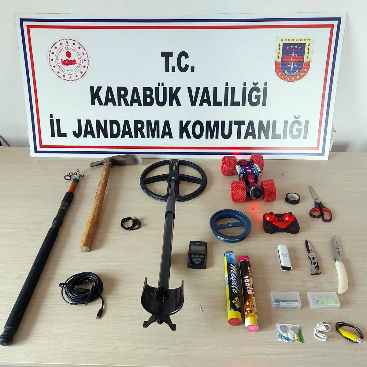 Karabük\'te izinsiz kazı yapan 4 kişi suçüstü yakalandı