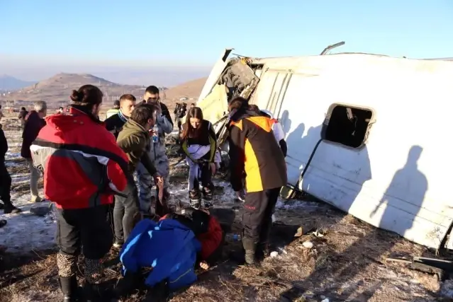 Kayseri''''de 2 öğrencinin öldüğü korkunç kazanın görüntüsü ortaya çıktı