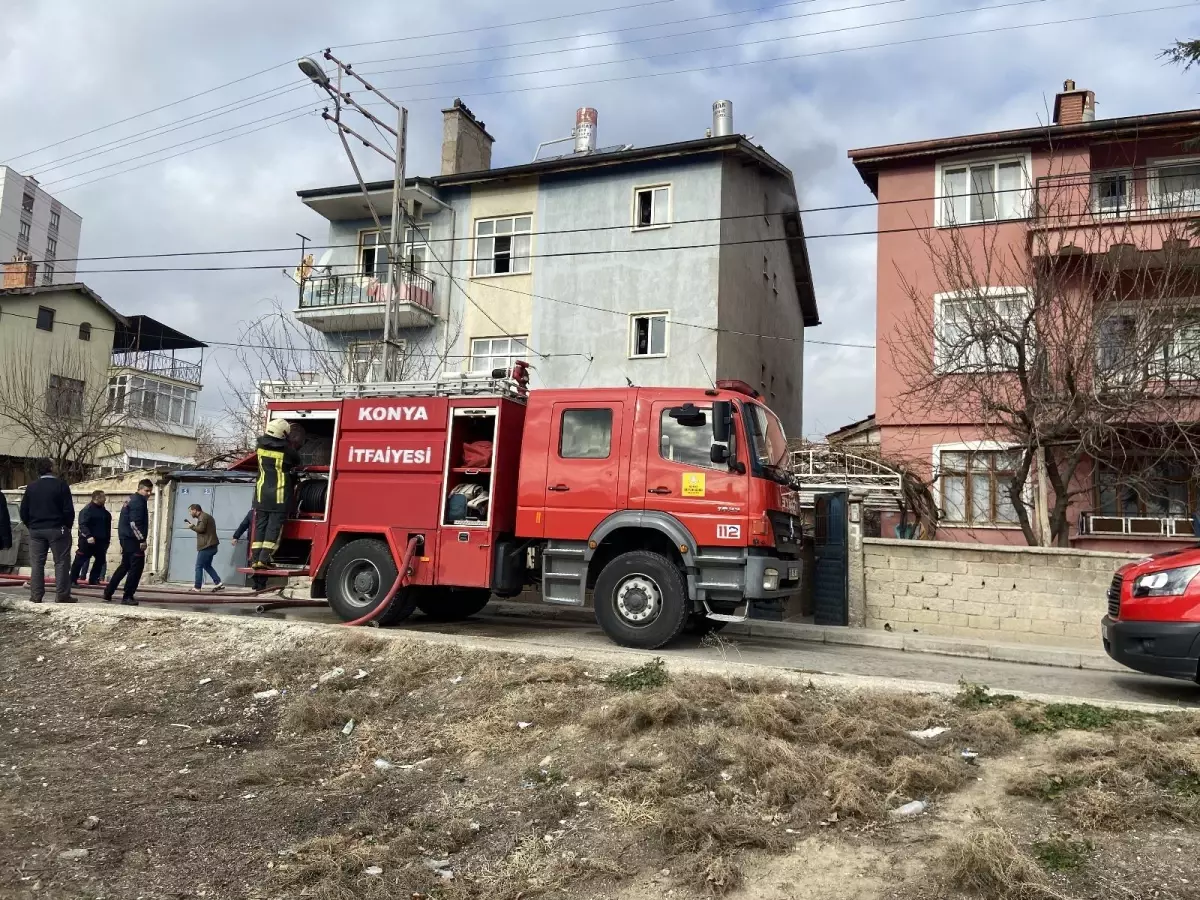 Konya\'da binada çıkan yangın korkuttu