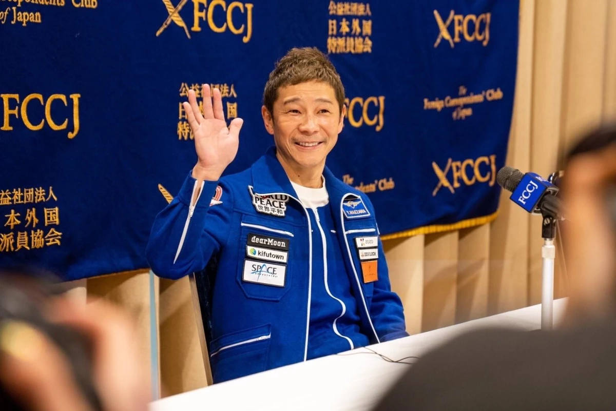 Uzaya çıkan Japon milyarder Maezawa: "Yeni hedefim Mariana Çukuru"
