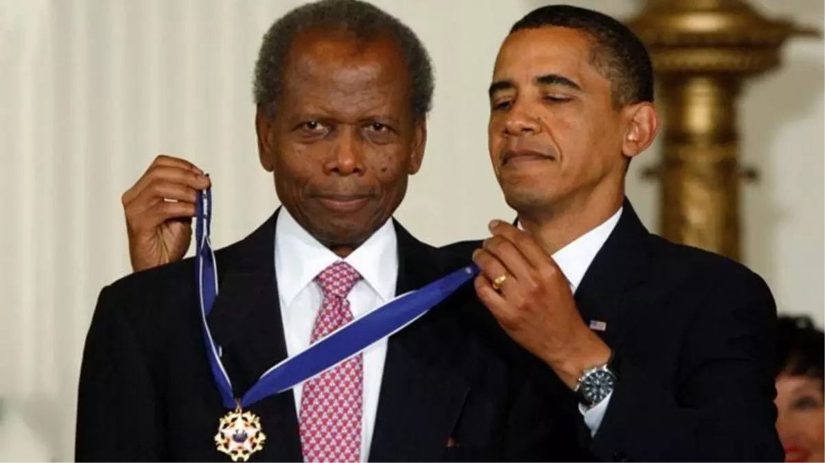 ABD\'de Oscar kazanan ilk siyahi aktör Sidney Poitier, 94 yaşında öldü