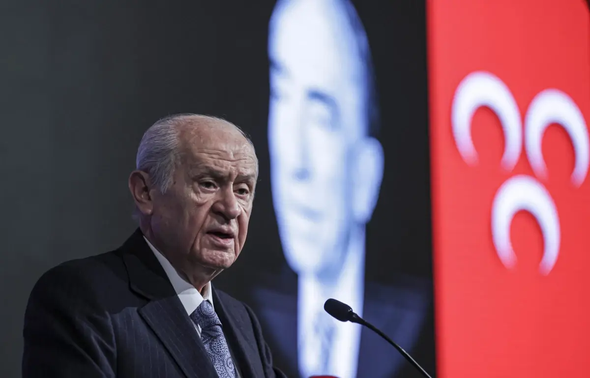 Bahçeli, MHP Siyaset ve Liderlik Okulu 16. Dönem Sertifika Töreni\'nde konuştu: (1)