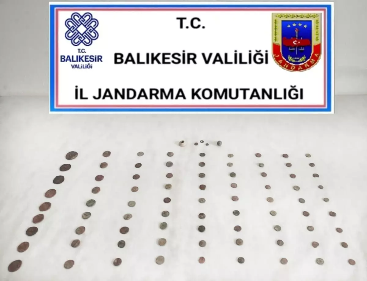 Balıkesir\'de Roma dönemine ait tarihi eserler ele geçirildi