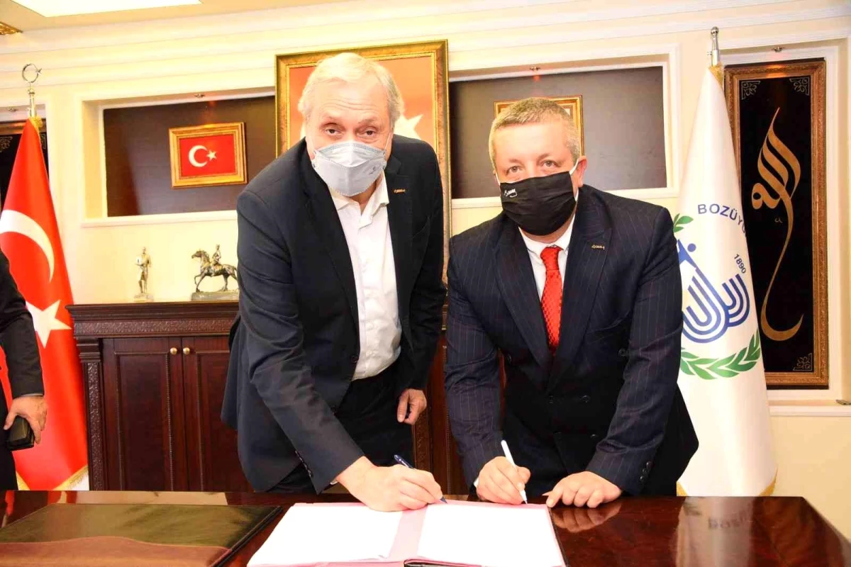 Bozüyük Belediyesi\'nde \'Sosyal Denge Tazminatı Sözleşmesi\' imzalandı