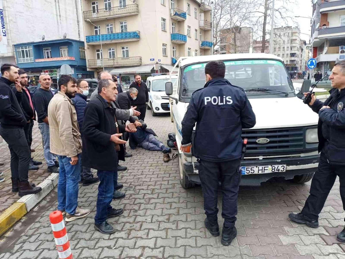 Kamyonetin çarptığı bisikletli yaralandı