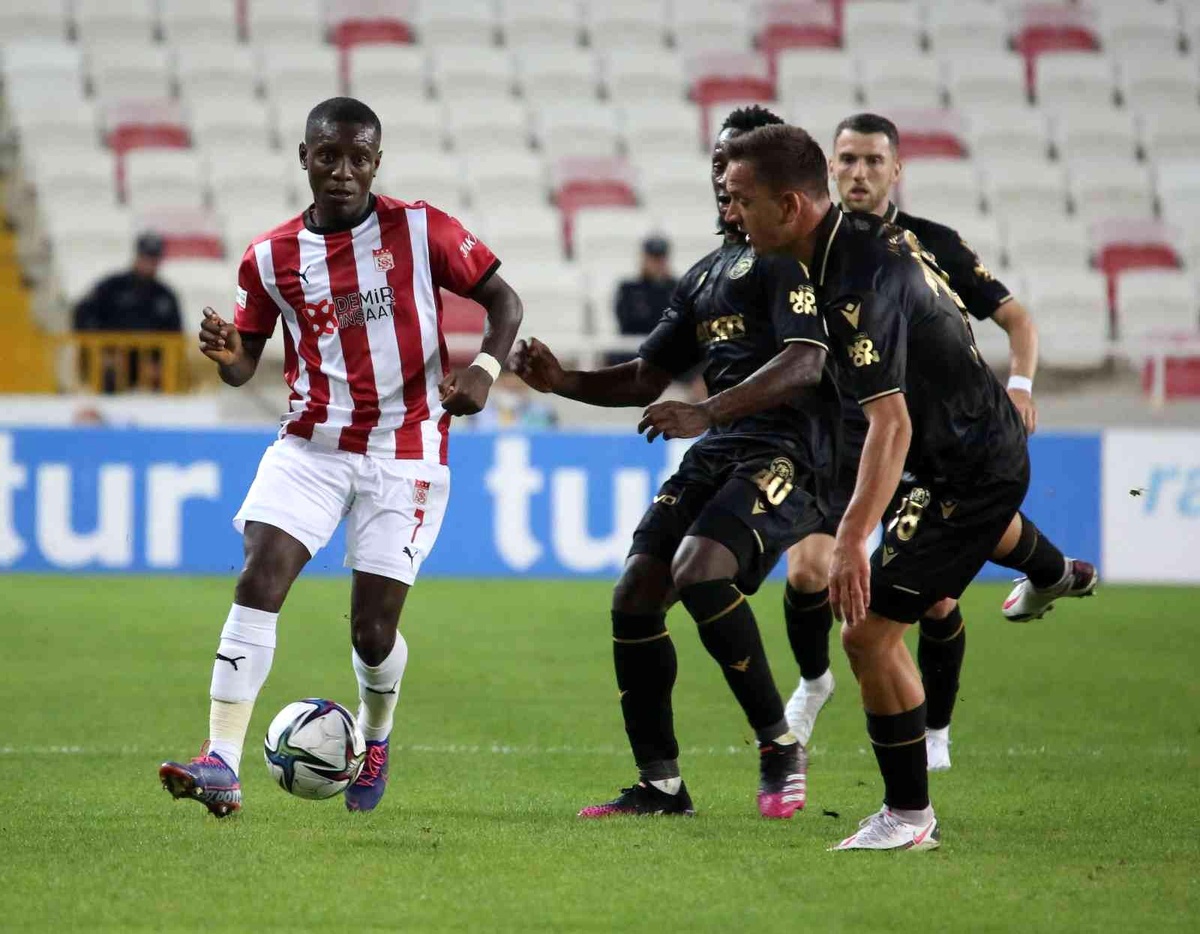Konyaspor Sivasspor rekabetinde 26. randevu