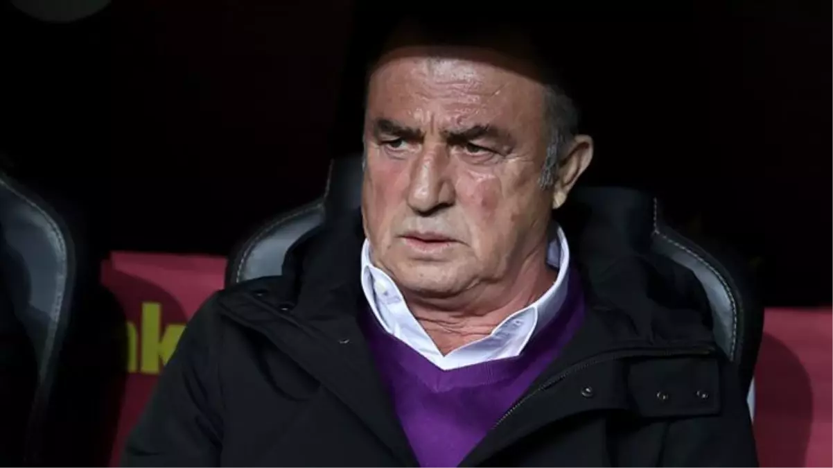 Taraftarın tepki gösterdiği Terim\'den hayrete düşüren davranış