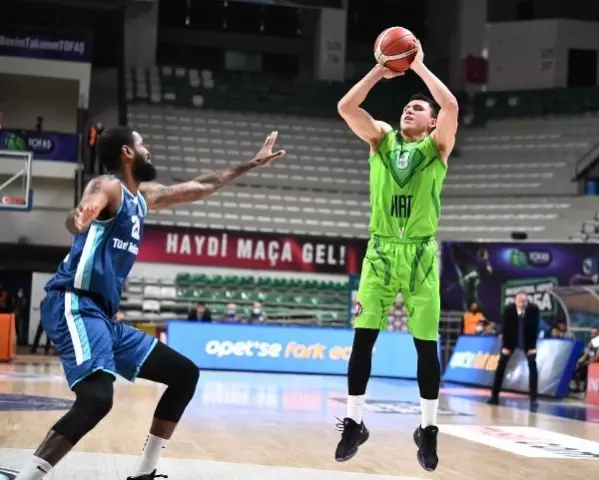 Türk Telekom: 95-93