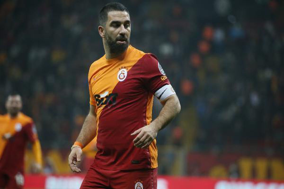 Arda Turan: Galatasaray için mücadele vermekten geri durmayacağım