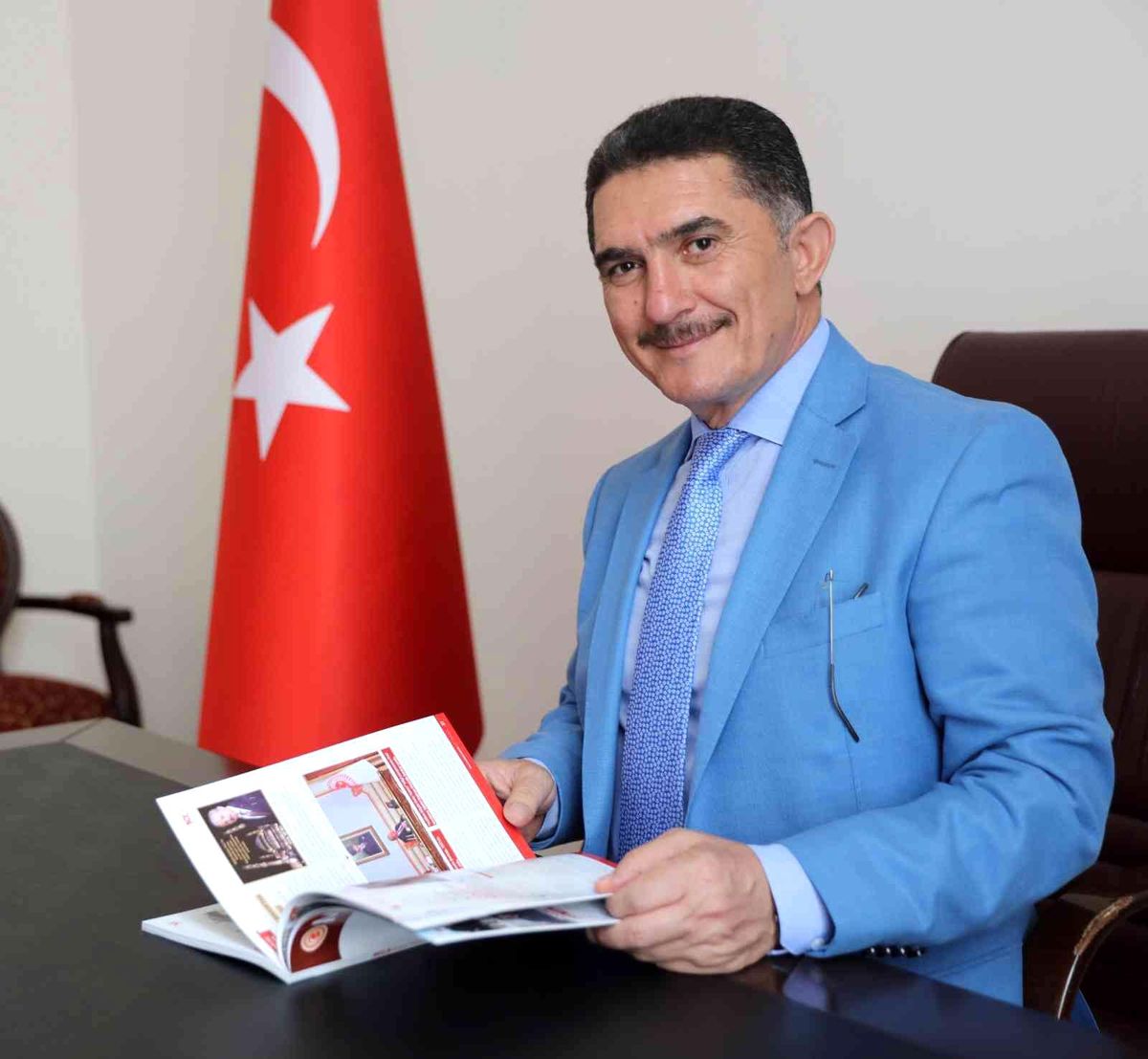 Çelebi, Gazeteciler Günü\'nü kutladı