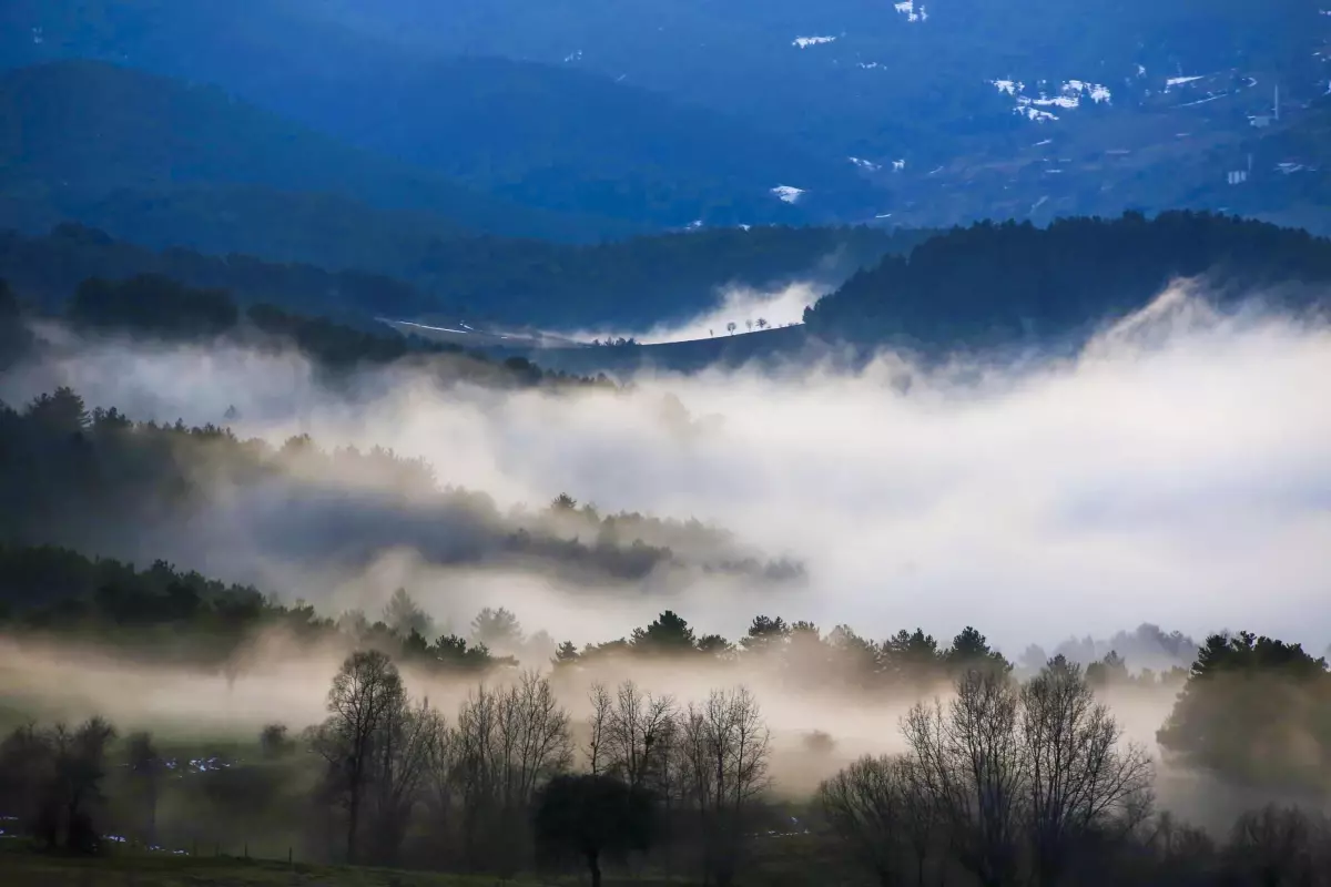 Ilgaz Dağı\'nda sis havadan görüntülendi