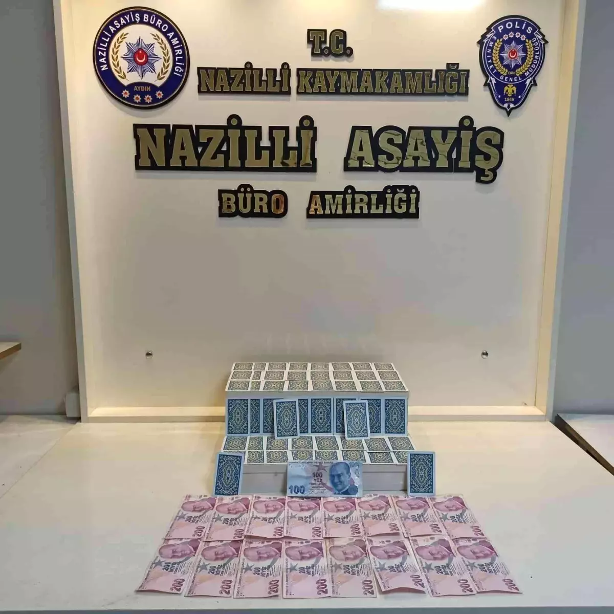 Kıraathanede kumara polis baskını