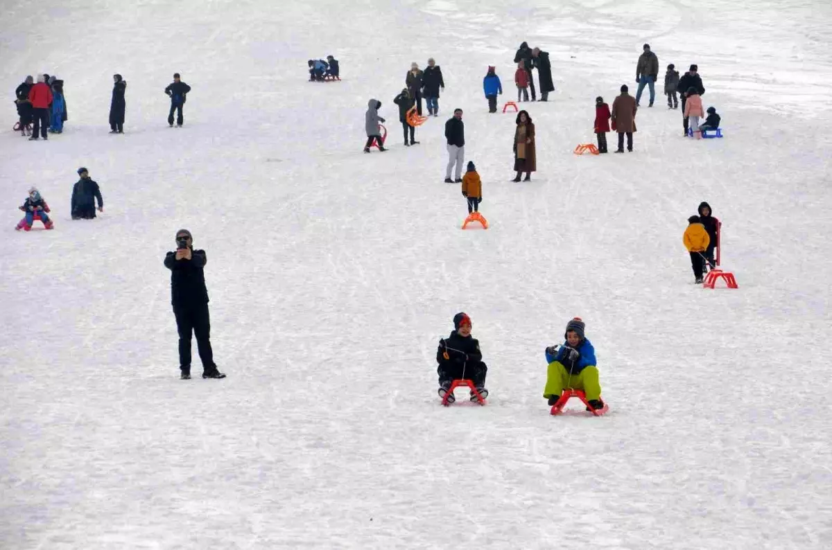 Muş\'ta kayak sezonu başladı