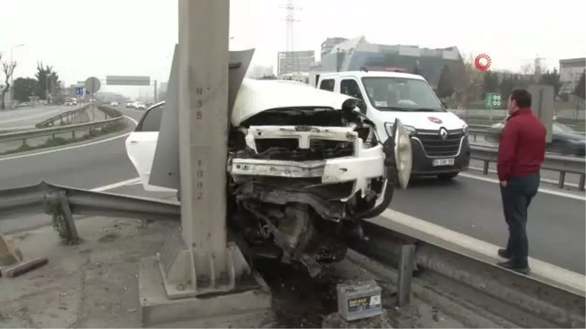 Son dakika haberleri: Bahçelievler\'de korkutan kaza: 1 yaralı