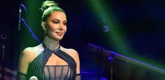 Şarkıcı Ebru Yaşar, düşüp diz kapağını kırdı