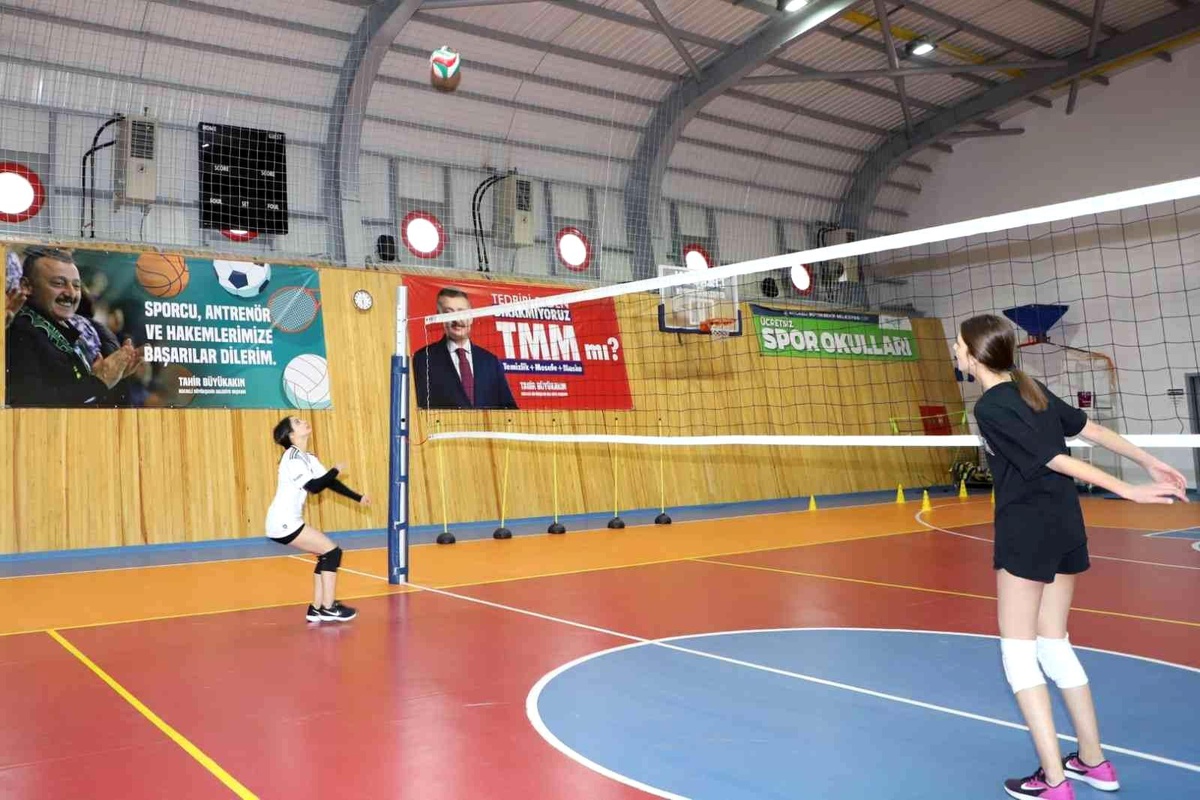 Spor okullarında 24 bin çocuk sporla tanıştı