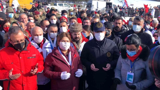 Son dakika haberi | Türkiye Sarıkamış'ta şehitlerine yürüyor