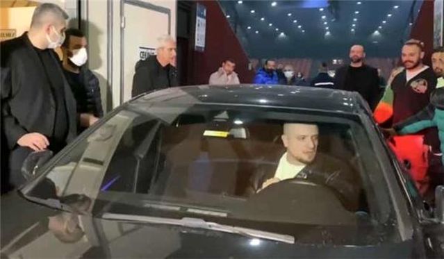 Aleyna Tilki'nin sevgilisi Uzi'den şok sözler!