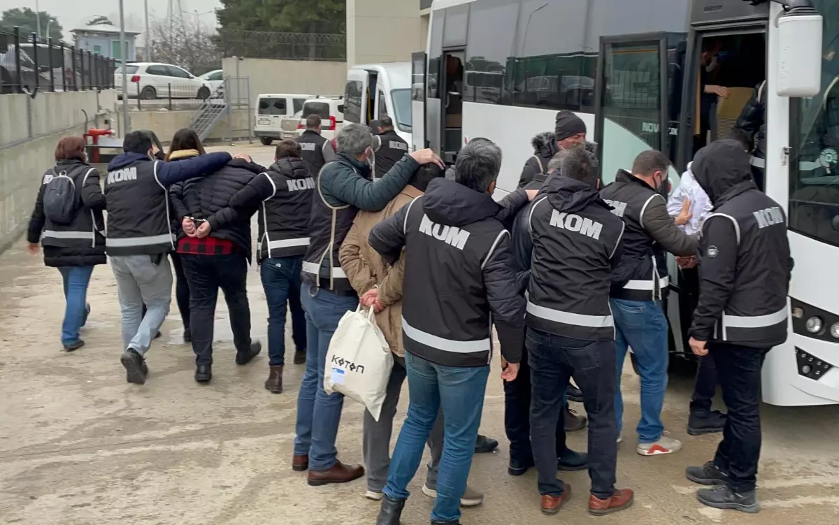 Son dakika haberleri | Bursa\'da suç örgütü operasyonunda yakalananlardan 5\'i tutuklandı