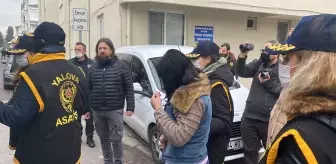 Fuhuş operasyonunda iğrenç detaylar! Okul servisinde fuhuş yaptırdılar, aralarında memurlar da var