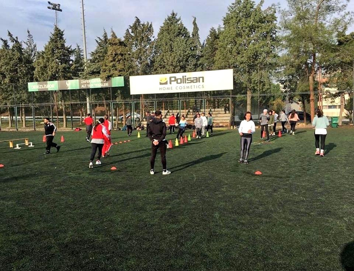 Gençlik ve spor akademisi gençlere umut oldu