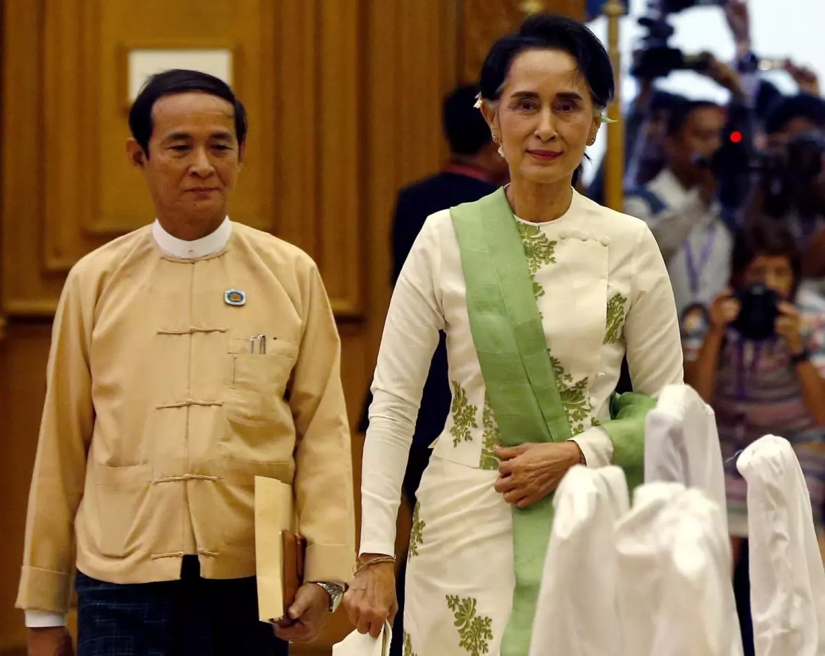 Myanmar\'ın devrik lideri Suu Kyi\'ye 4 yıl hapis cezası