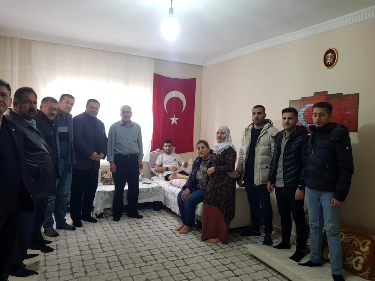 Şehit ve gazi aileleri dernekleri Kuzey Irak ve Hakkari gazilerini yalnız bırakmadı