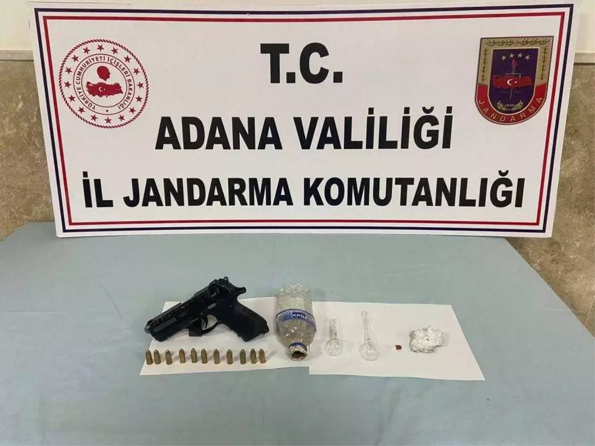 Uyuşturucu ve tabancanın ele geçirildiği otomobilde kayıp kişi de bulundu