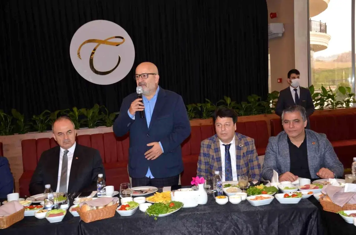 Yalova Valiliği ve Terma City\'den Gazeteciler Günü kutlaması