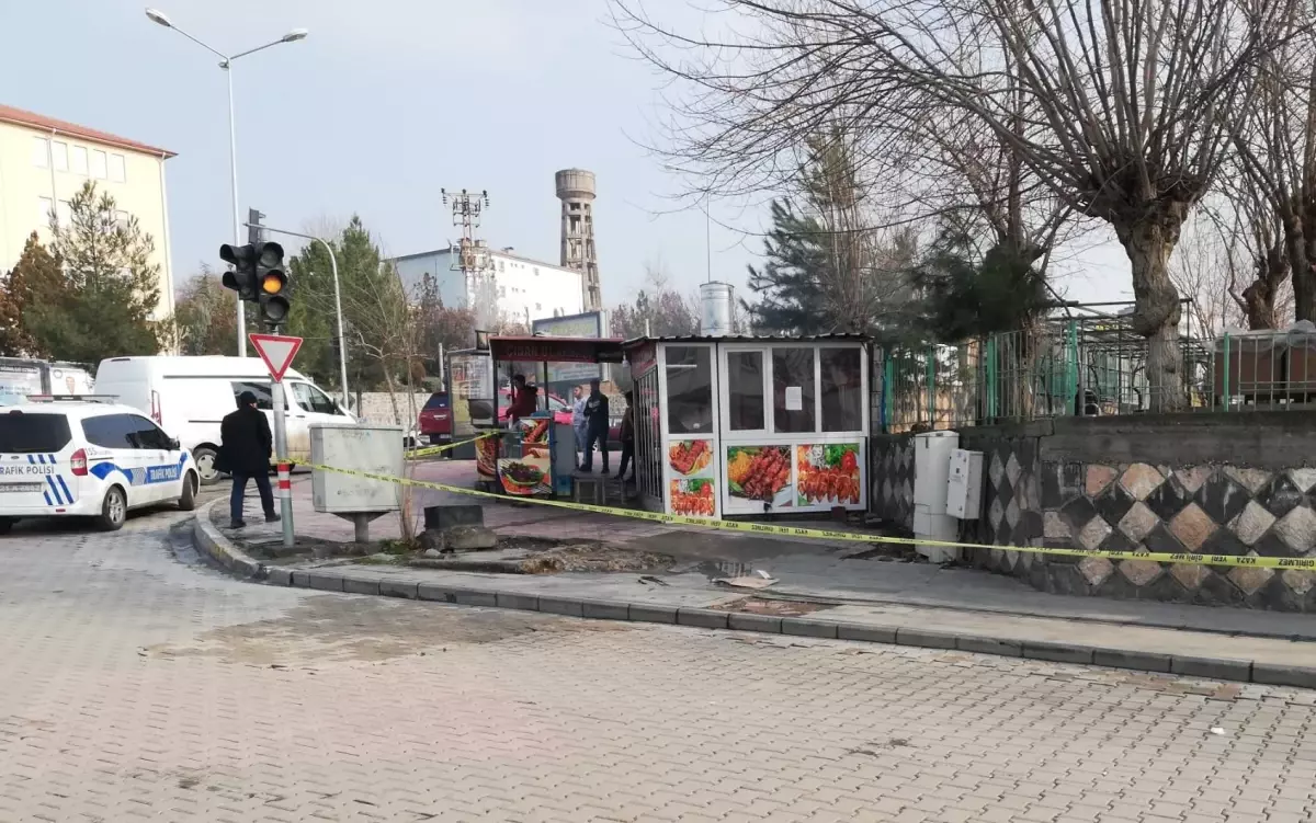 Son dakika! Diyarbakır'da bıçaklı kavgada 1 kişi hayatını kaybetti