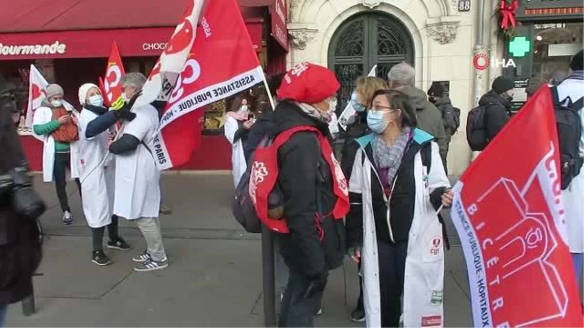 Fransa\'da sağlık çalışanları sokağa indi
