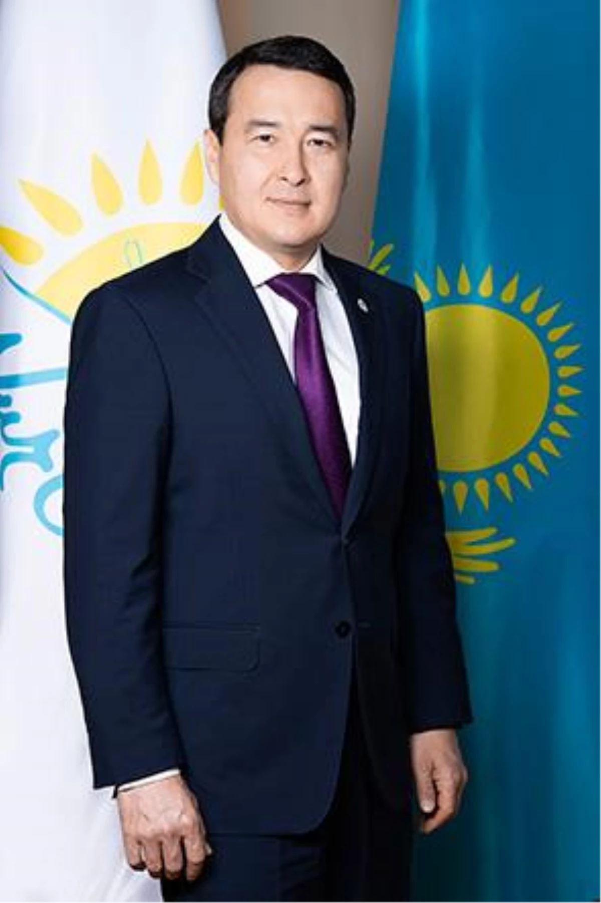 Kazakistan\'ın yeni başbakanı Alihan Smailov oldu