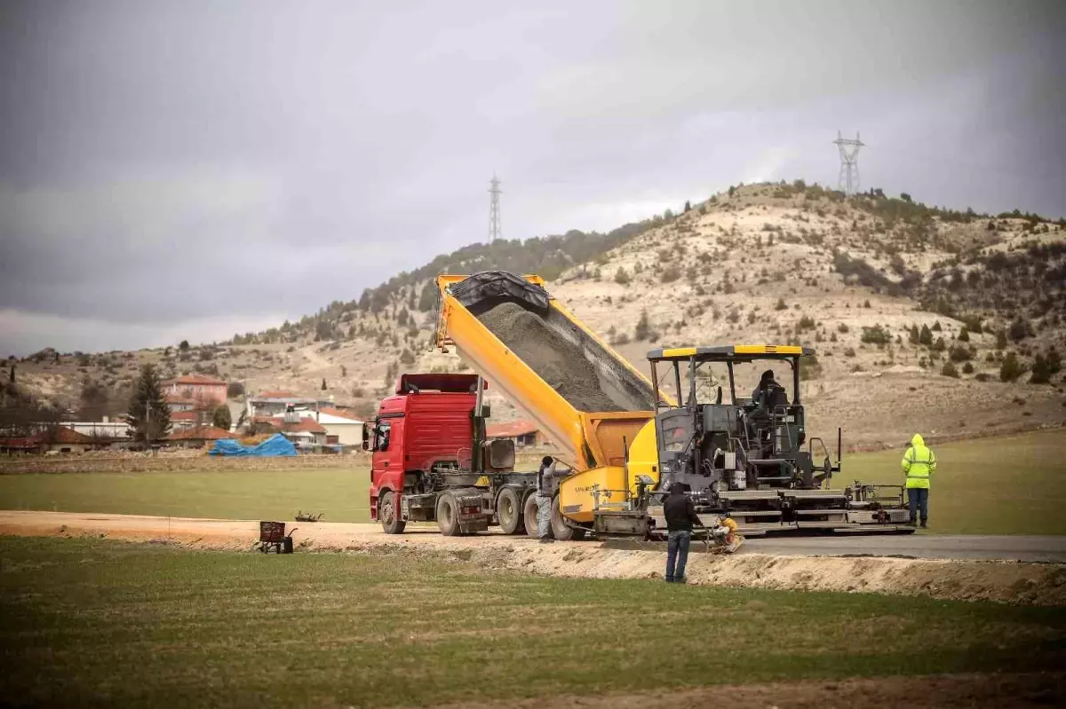 Kütahya\'da beton asfalt çalışmaları