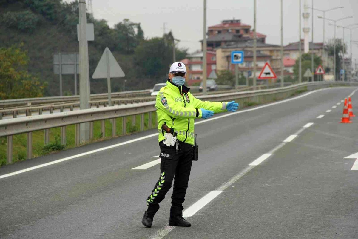 Ordu\'da bir haftada yaklaşık 11 bin araç denetlendi