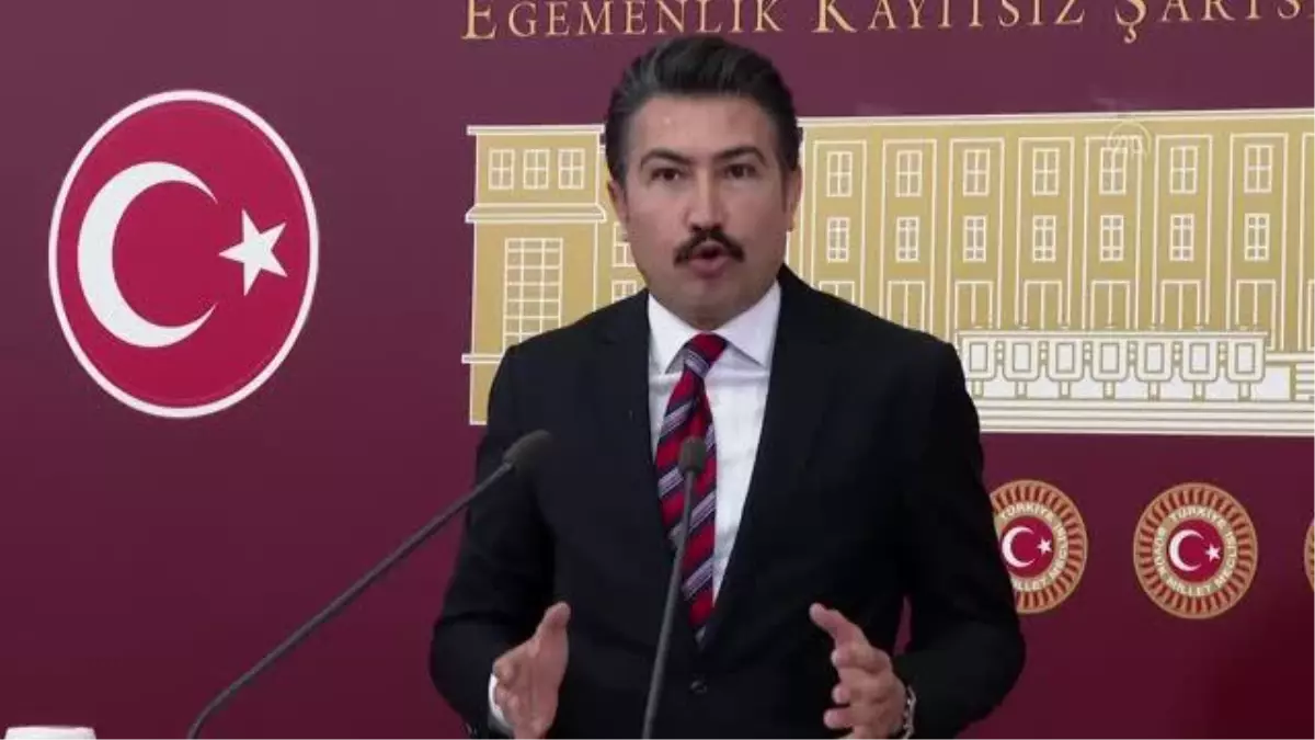 Özkan: 'Düşük maaş alan emeklilerimiz ile ilgili yeni bir alt sınır belirliyoruz'