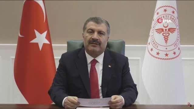 Bakan Koca: Bundan böyle PCR testi yalnızca semptom gösteren kişilere yapılacaktır