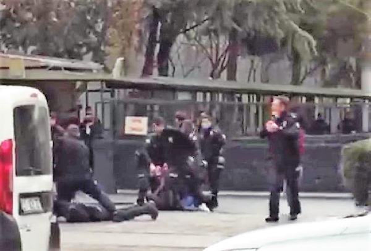 Son dakika gündem: Diyarbakır\'da adliye önündeki silahlı kavgada 4 tutuklama