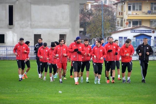 Fethiyespor ikinci yarının ilk maçı için hazırlıklarını sürdürüyor