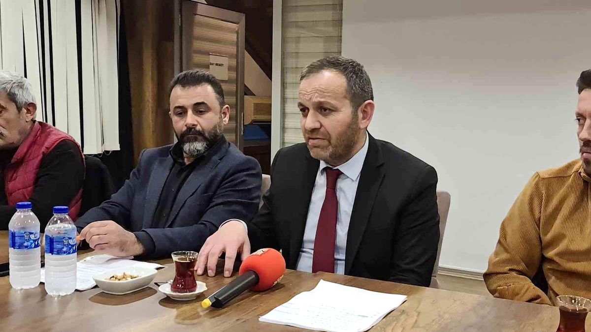 Gökçekli, " Nefesimiz odanın ensesinde"