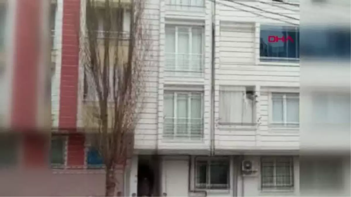 İSTANBUL ? ESENYURT\'TA 5 KATLI APARTMANDA YANGIN