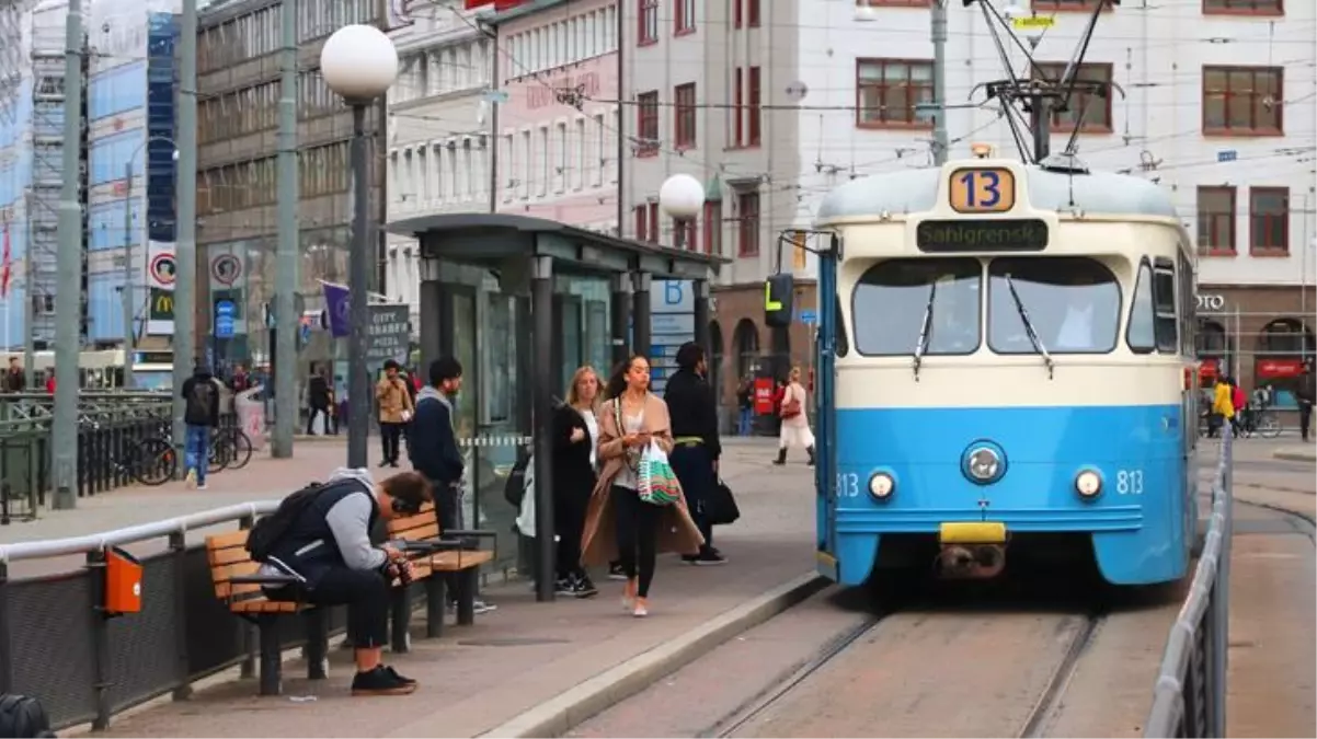 İsveç'te elektrik zammından etkilenenlere aylık 220 dolar destek yapılacak