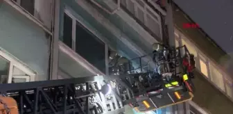 Şişli'de yangında mahsur kalan iki kadın kurtarıldı