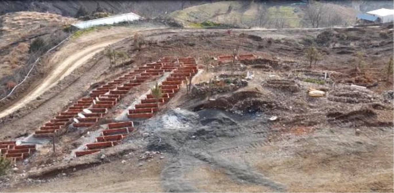 SU ALTINDA KALACAK YUSUFELİ'DE MEZARLAR TAŞINIYOR