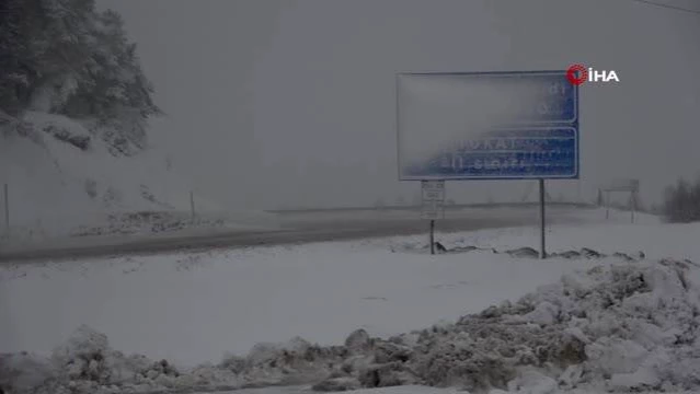 Tokat'ta kar yağışı yüksek kesimlerde etkili oldu