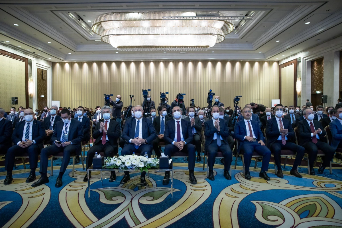 Adalet Bakanı Gül, Hukuk Eğitimi Sempozyumu\'nda konuştu Açıklaması