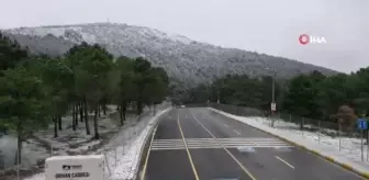 Aydos Dağı beyaza büründü... Karla gelen eşsiz manzara böyle görüntülendi