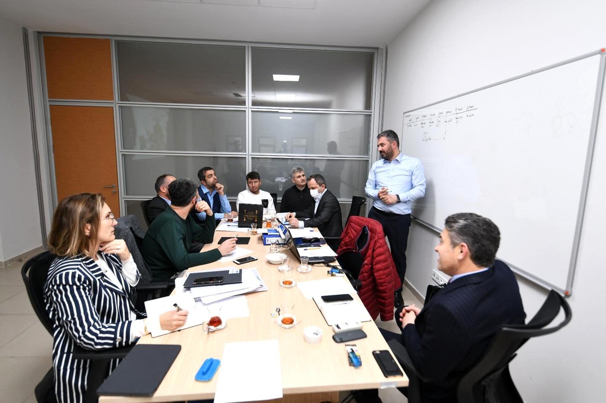 Başkan Çetin yeni proje ve yatırımları masaya yatırdı